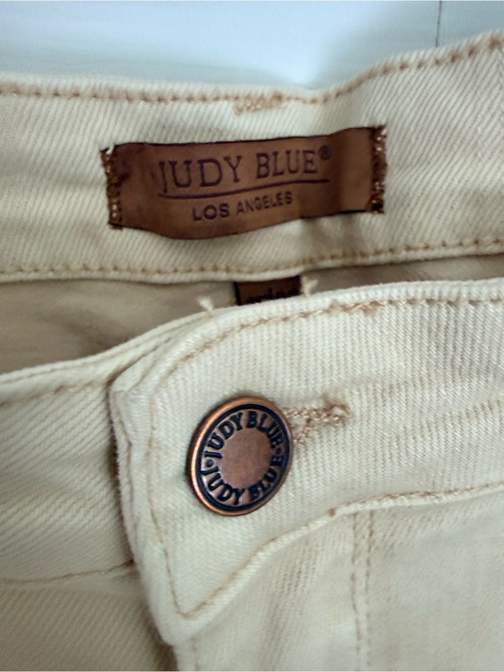 Judy Blue Women's Garment Dyed High Waist Wide Leg Distressed Jeans Tan 15/32 - Picture 5 of 16